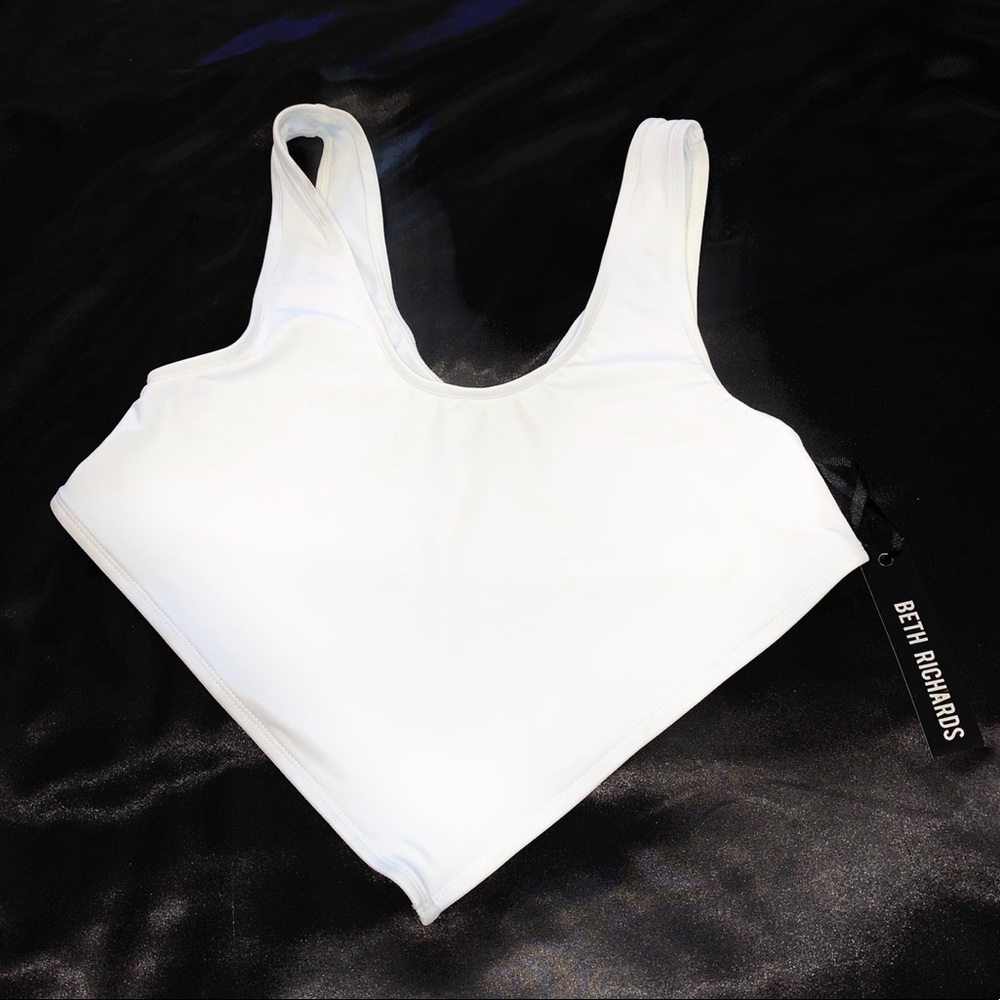 REVOLVE NWT Beth Richards White Triangle Tankini Top Sz M